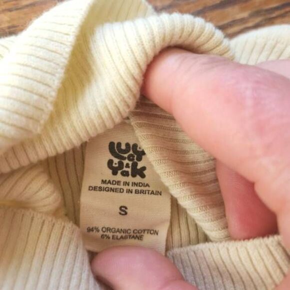 Lucy&yak cream organic cotton turtleneck sz Small - Picture 2 of 3